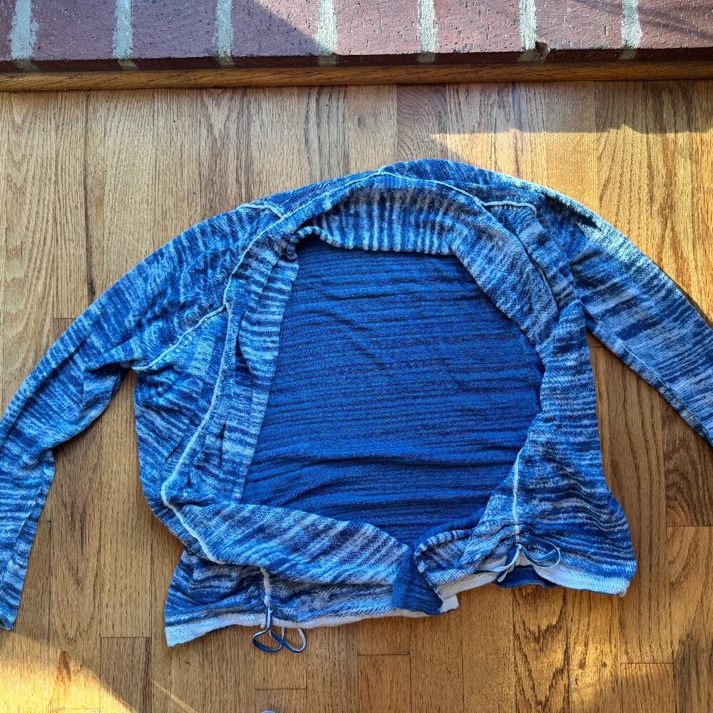 NIC+ZOE Chambray Blue & White Open-Front Cardigan